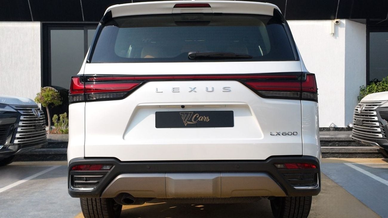 لكزس LX 600 SIGNATURE