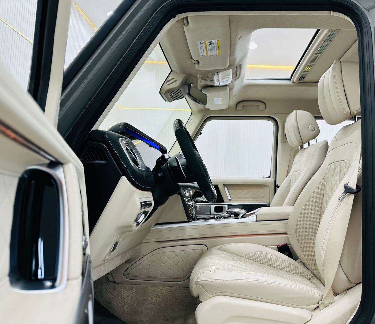 Mercedes-Benz G 550 2024 Mercedes G550 AMG, Fully Loaded, Low Kms, American Spec (Clean Tittle)