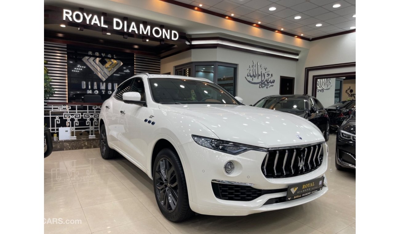 Maserati Levante Masarati Levanti GT hybrid GCC 2022 under warranty and service contract from agency