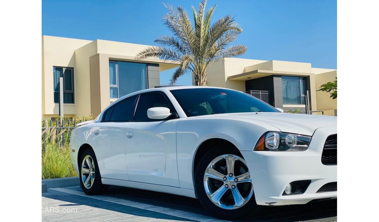 دودج تشارجر SXT 2014 || GCC || Full Option || Very Well Maintained