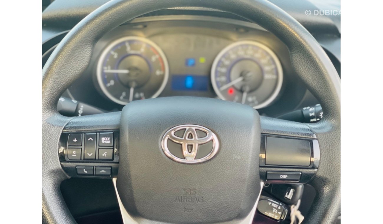 تويوتا هيلوكس Toyota Hilux Diesel engine model 2016 shape 2021 car very clean and good condition