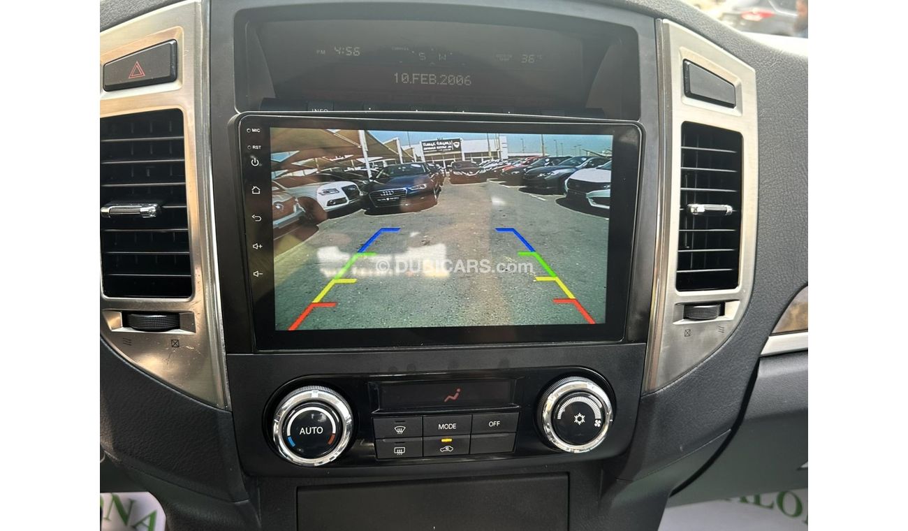 Mitsubishi Pajero GLS Highline Top ACCIDENTS FREE - GCC - ORIGINAL PAINT ENGINE 3800 CC - FULL OPTION