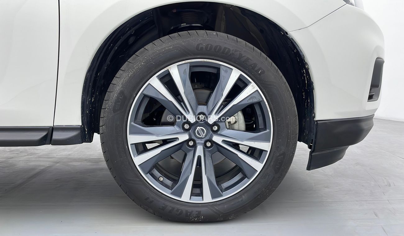 Nissan Pathfinder 3.5