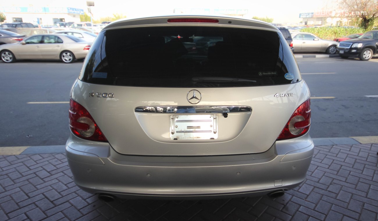 مرسيدس بنز R 500 4 Matic