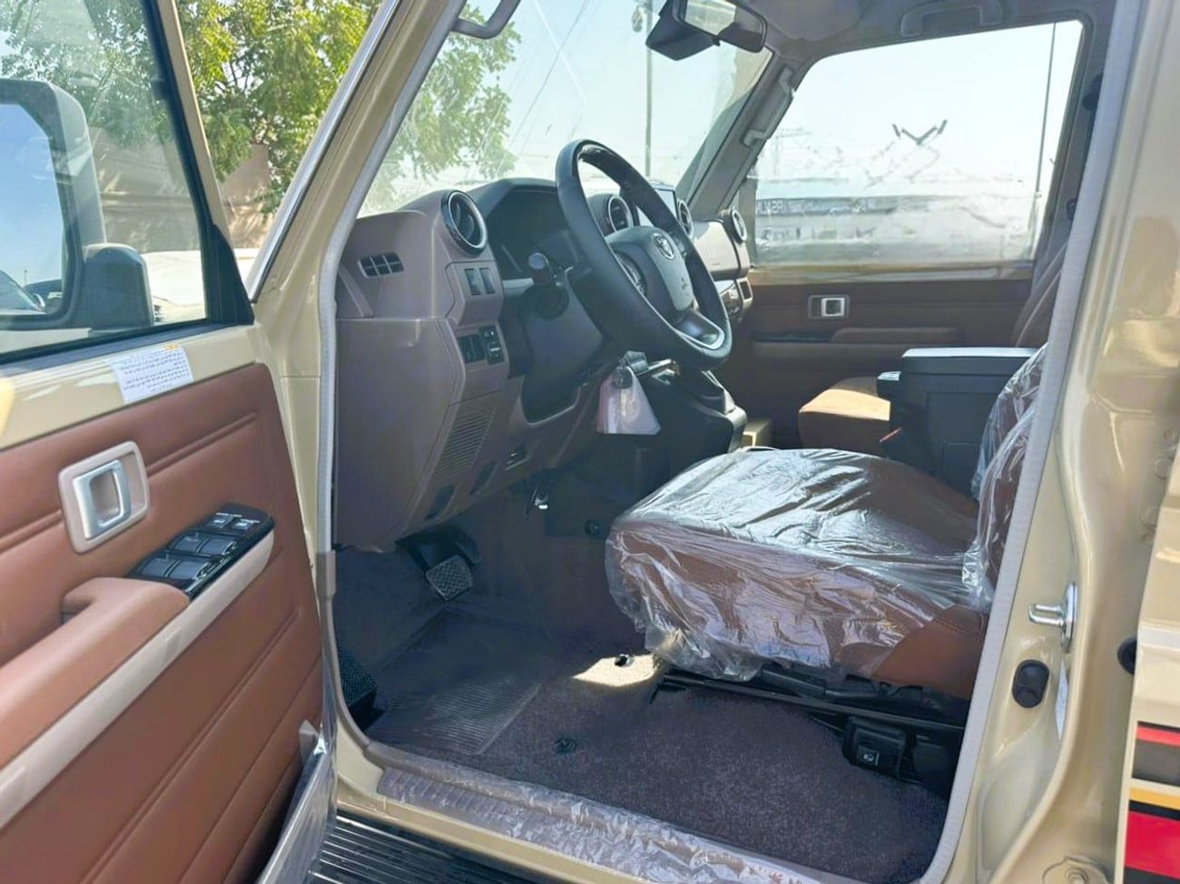 Toyota Land Cruiser 70 LX 2.8L  LX 2.8L