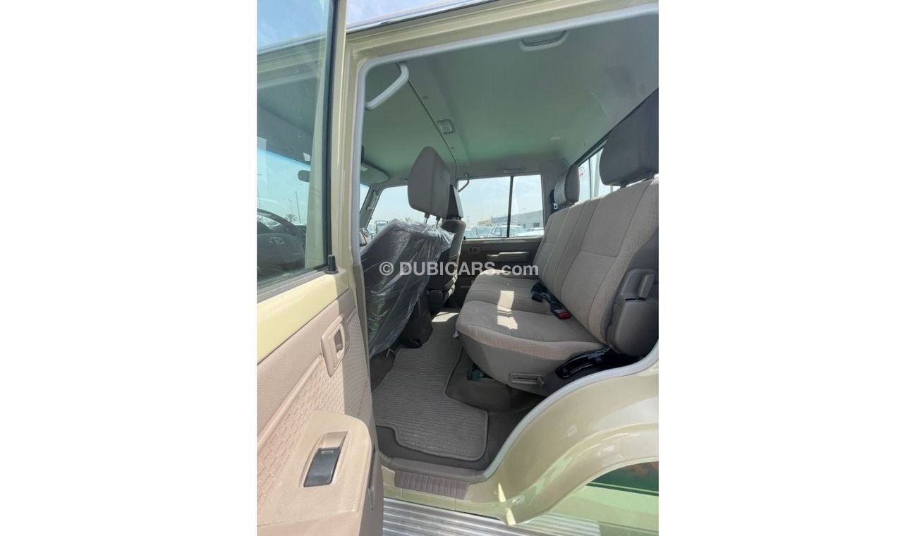 Toyota Land Cruiser Pick Up 2023 TOYOTA LAND CRUISER pick up 4.0 DOUBLE CABIN manual petrol