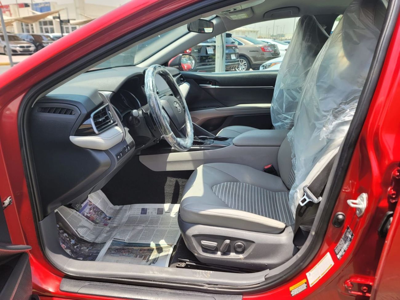 Toyota Camry SE 2.5L (181 HP)