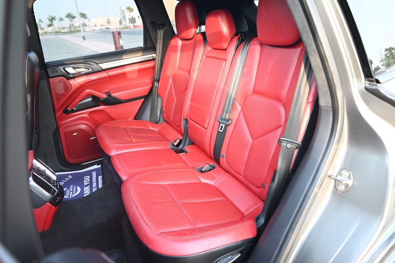 بورش كايان GTS 4.8L