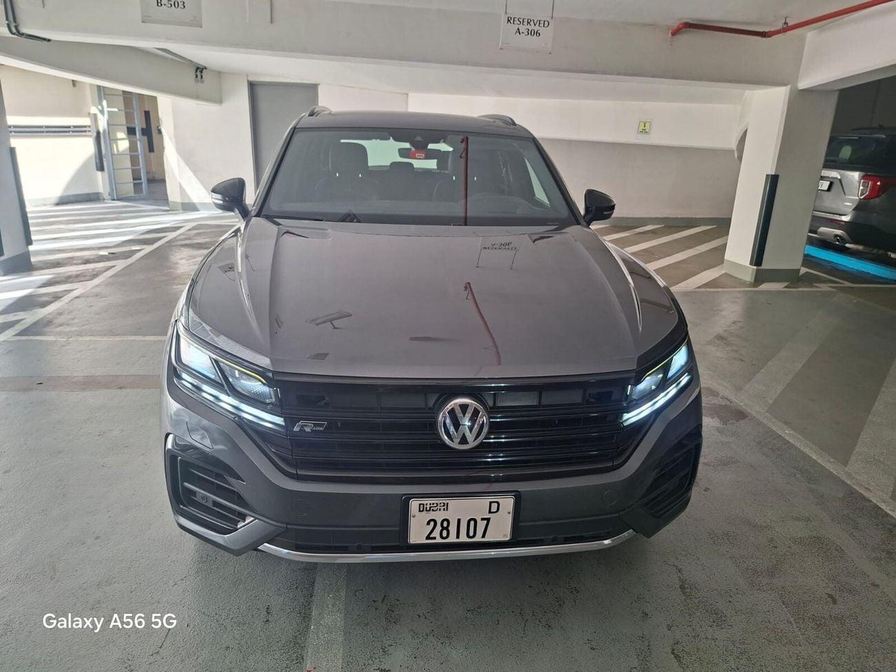 Volkswagen Touareg R-Line 3.0L 4WD