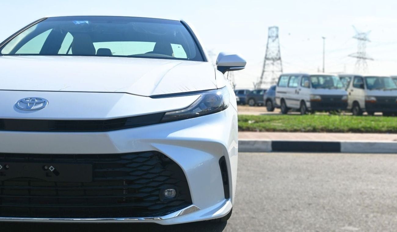 Toyota Camry Toyota Camry 2.5L 4-Cylinder Hybrid 2025