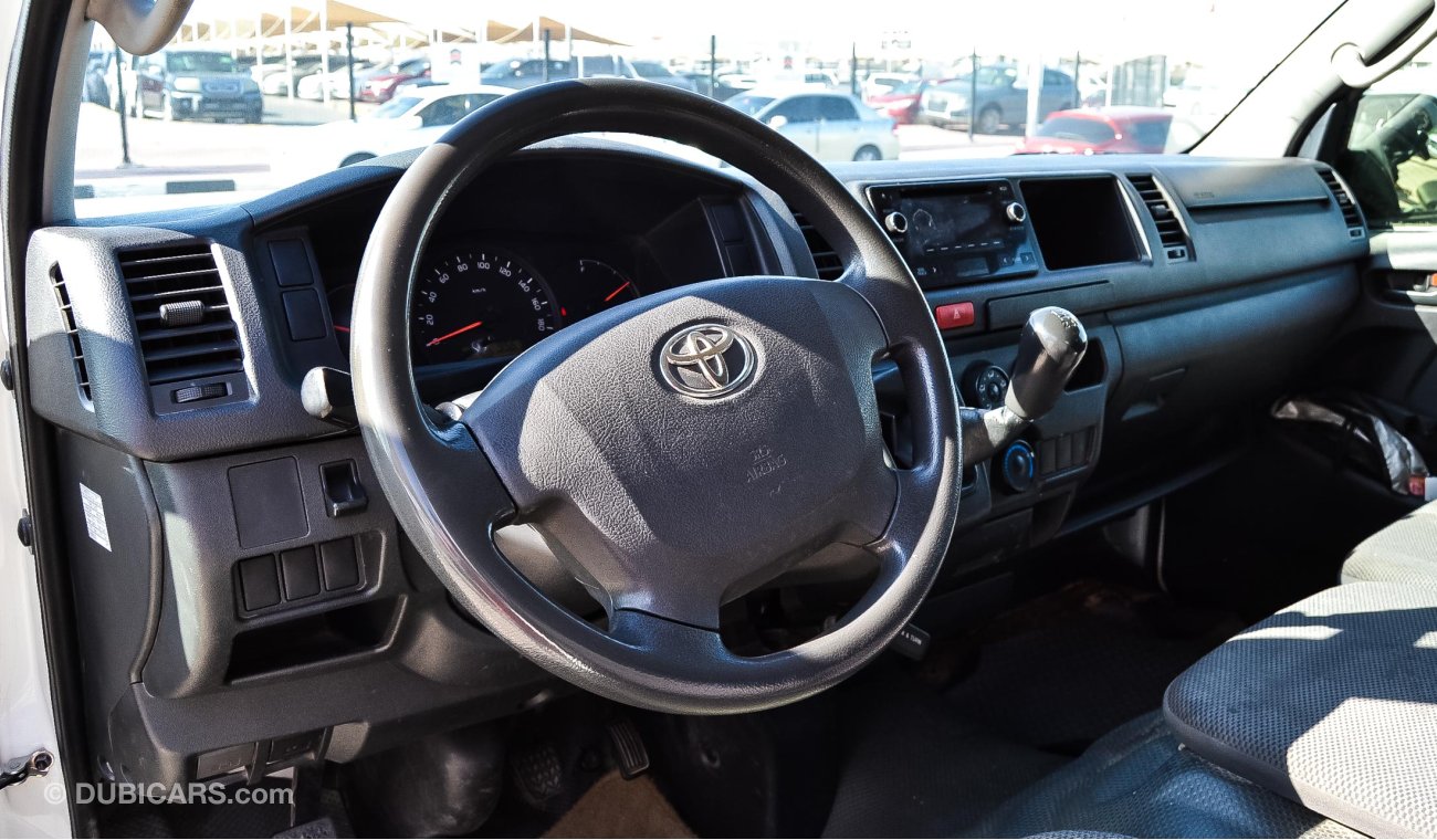 Toyota Hiace Delivery Van in Excellent condition