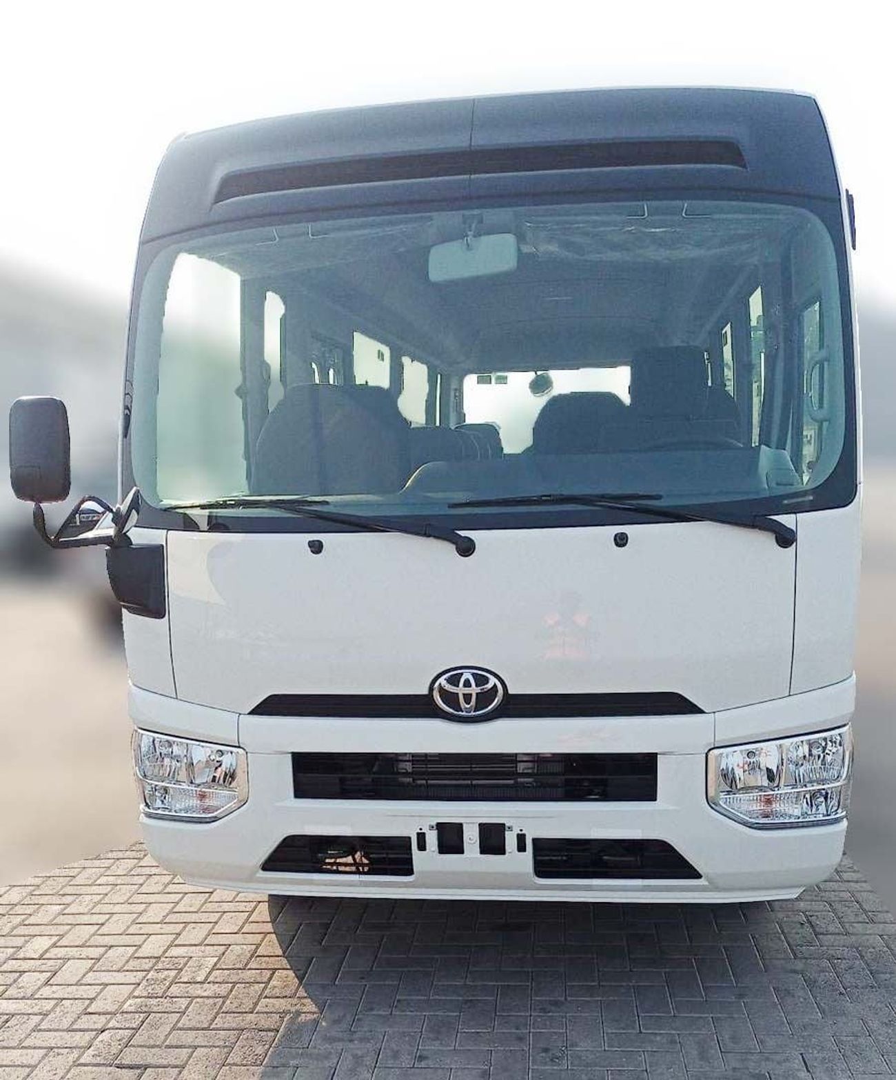 Toyota Coaster 4.0L DSL (23 STR, 2P SEAT BELT)