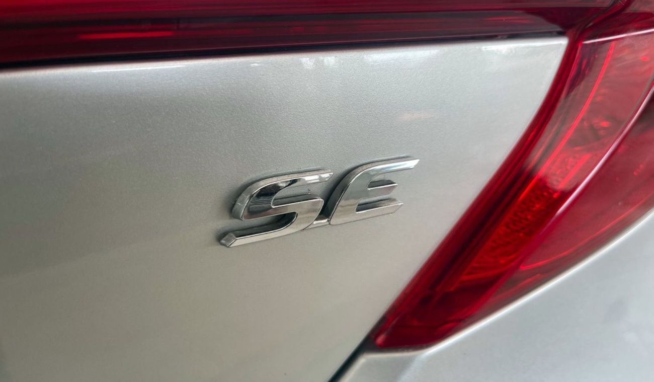 Toyota Camry SE 2.5L-4CYL  EXCELLENT CONDITION LOW KILOMETER DRIVEN