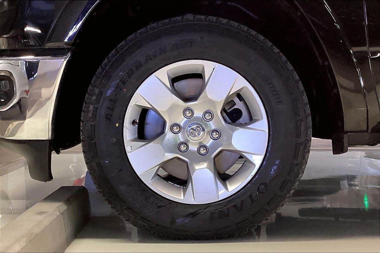 RAM 1500 Grand Laramie - Crew Cab | Guaranteed Warranty | 0 Down Payment