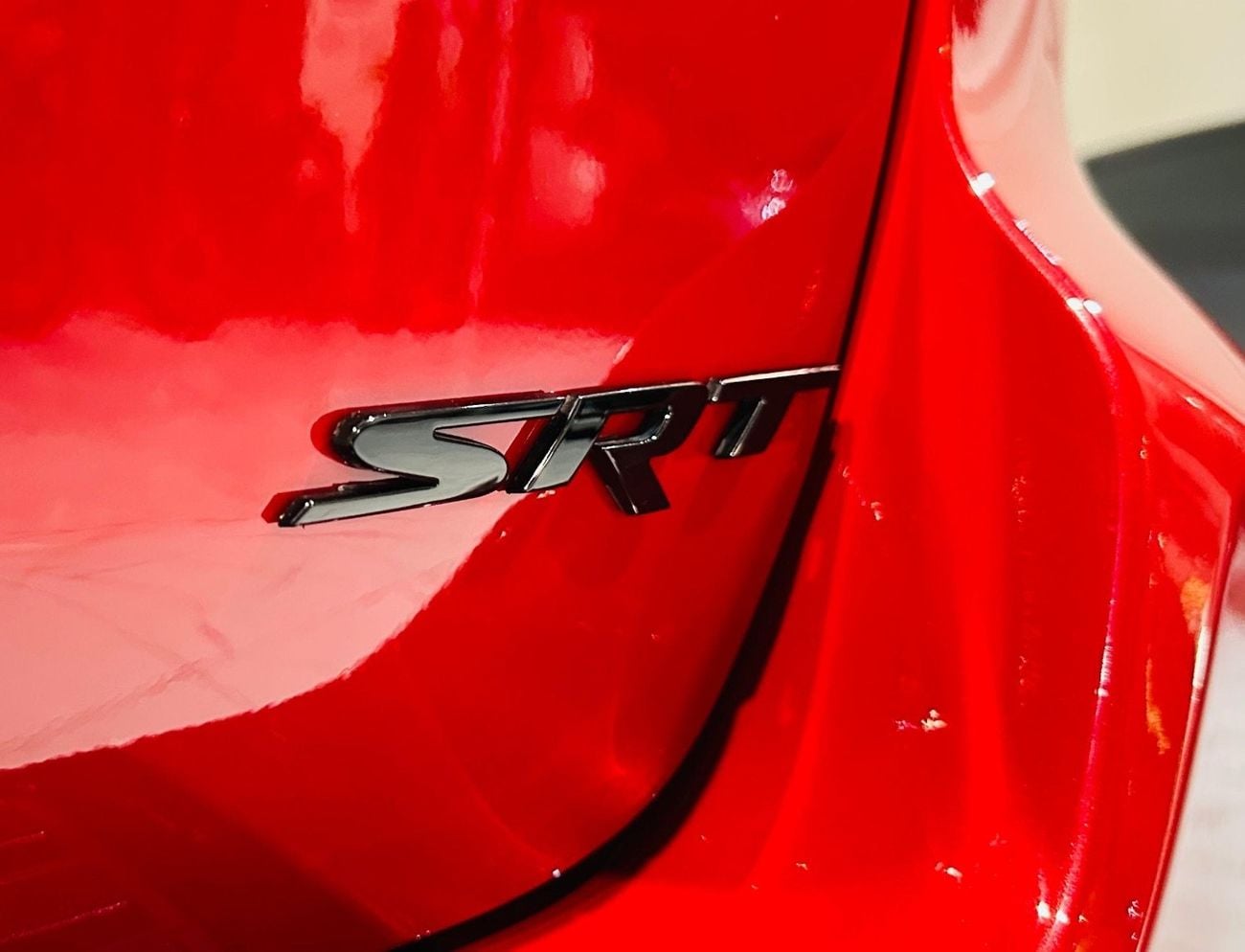 جيب جراند شيروكي SRT 6.4L