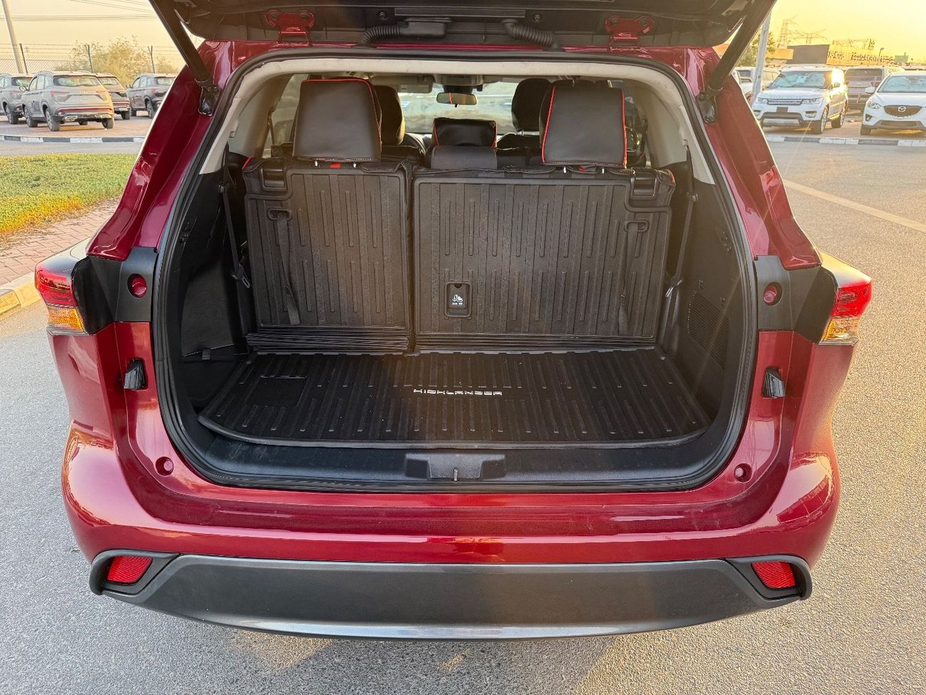 تويوتا هايلاندر LE 2.5L