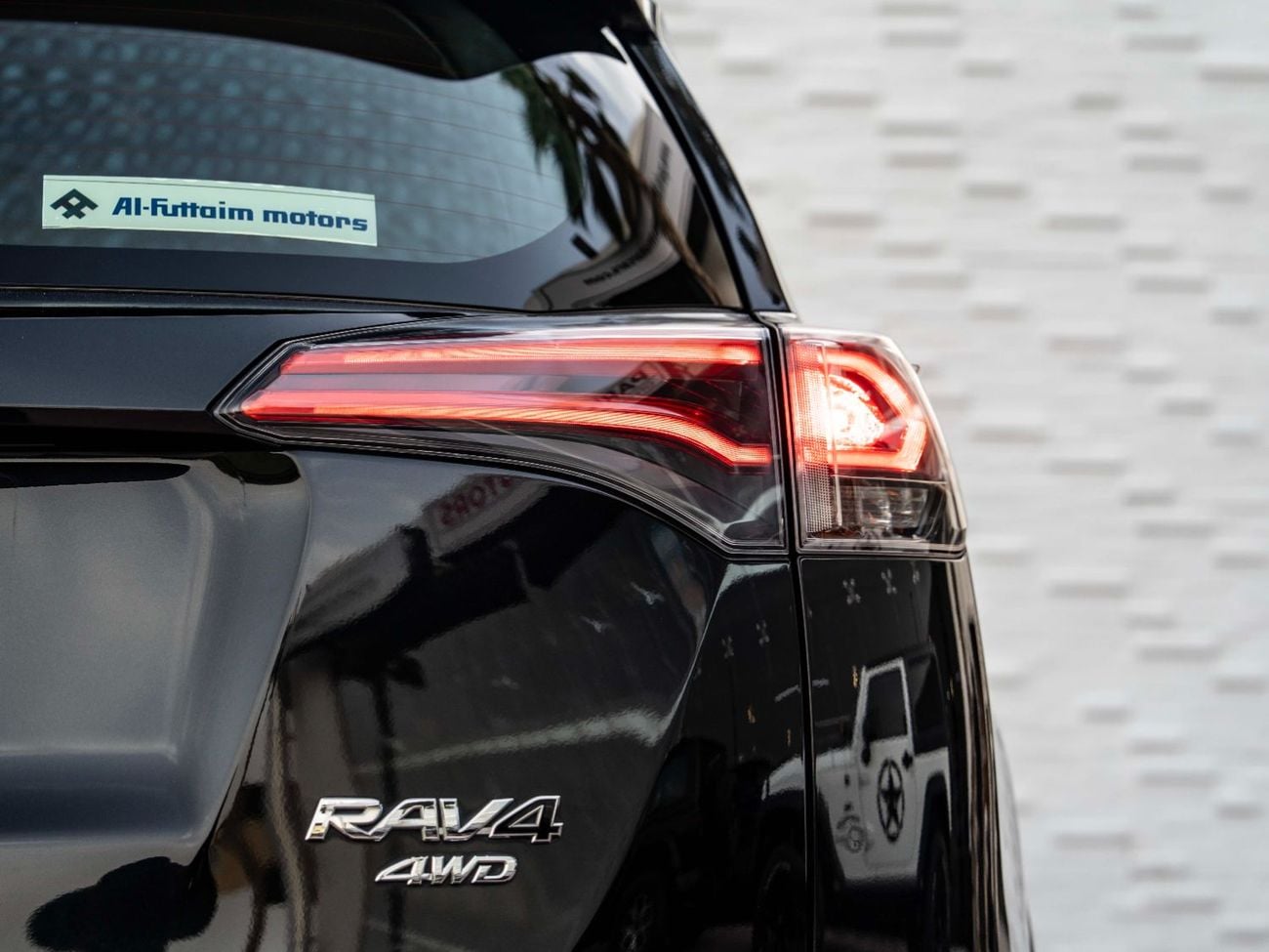 تويوتا راف ٤ VXR 2.5L