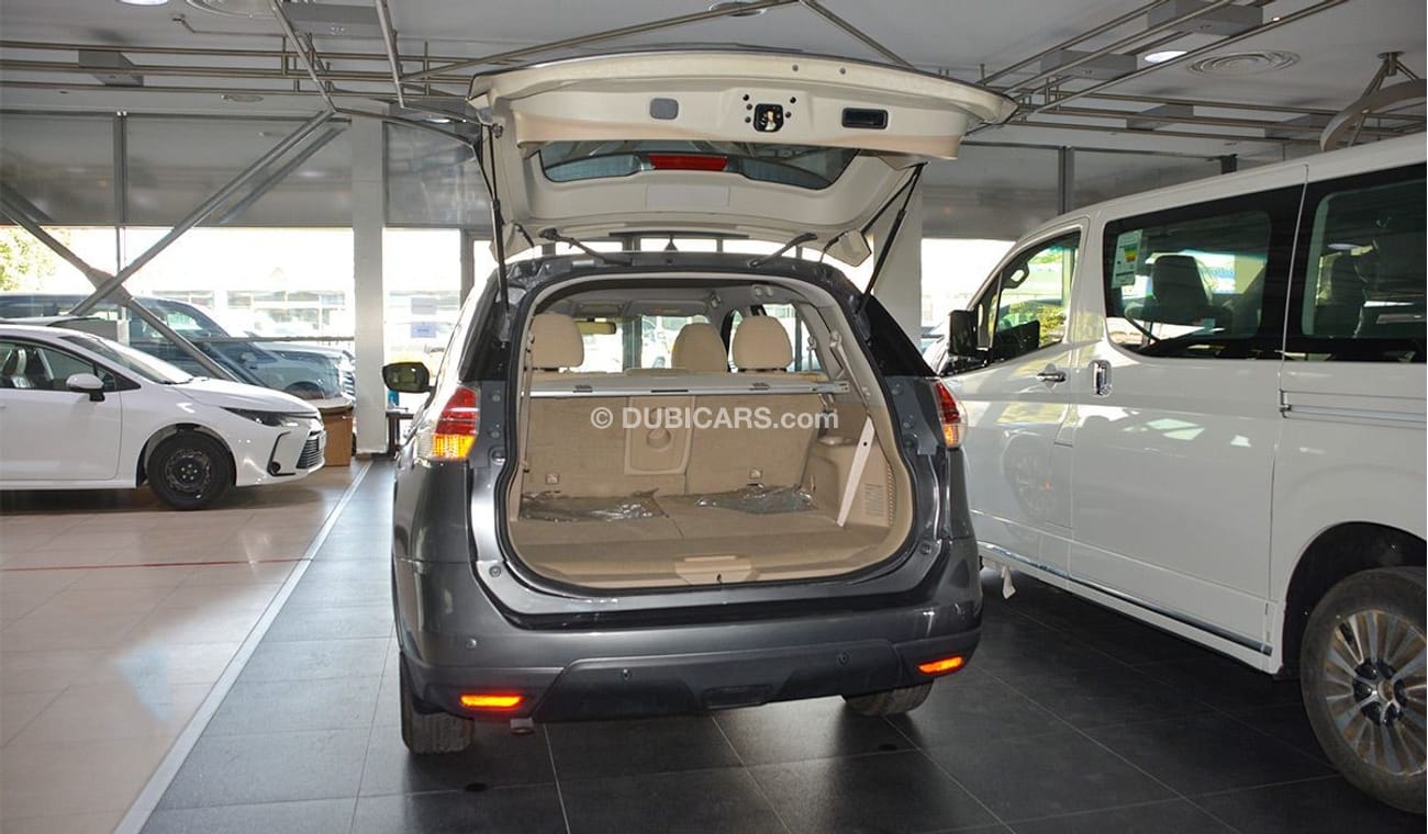 Nissan XTrail Nissan X-Trail 2.5, 4WD