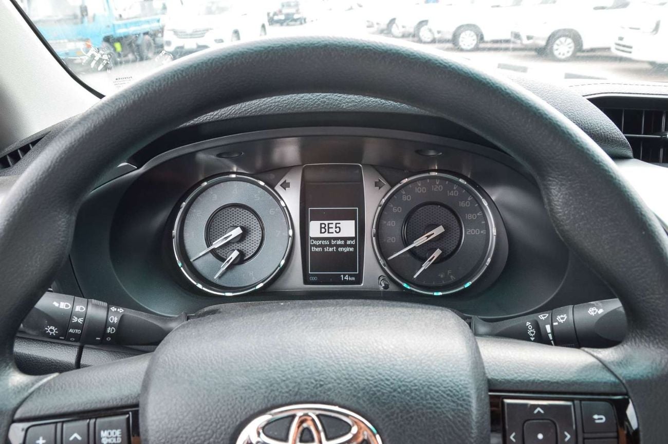 Toyota Hilux TOYOTA HILUX GLXS 2.7L 4WD  PETROL PICKUP 2026 - WHITE