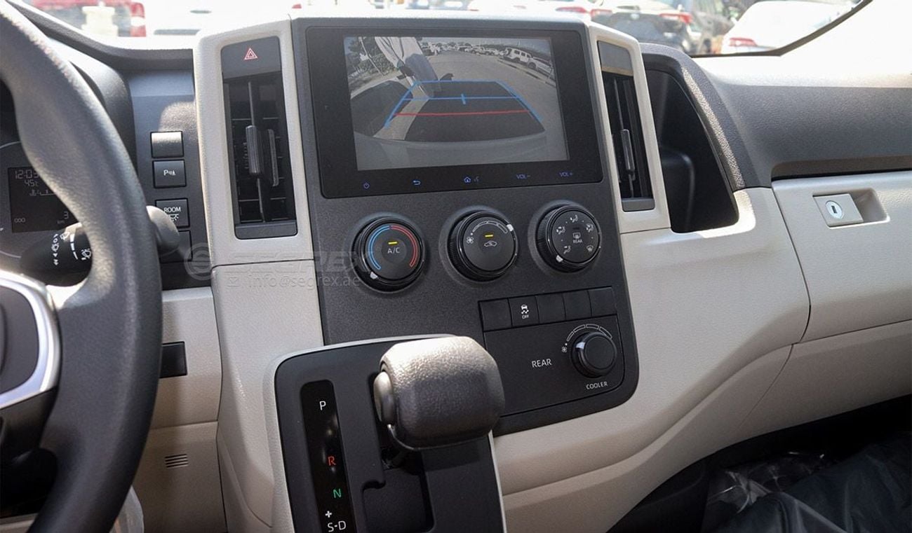 تويوتا هاياس 2026 Model Toyota Hiace Commuter 13-Seater, 3.5L Petrol 6A/T