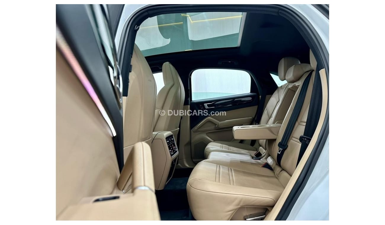 Porsche Cayenne Std 2020 Porsche Cayenne Coupe, Warranty, Full Porsche Service History, Full Options, Low Kms, GCC