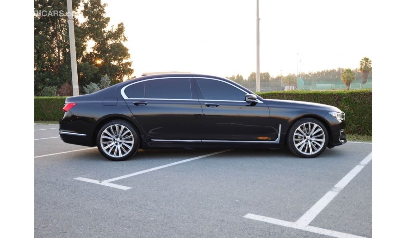 BMW 730Li Std 7Series 730Li | Rear Entertainment | Under Warranty | GCC Specs