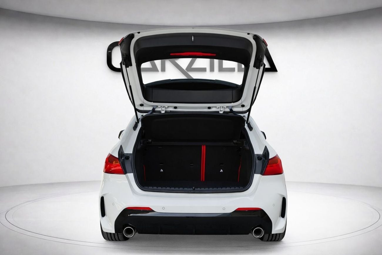 بي أم دبليو 120i M Sport 2.0L