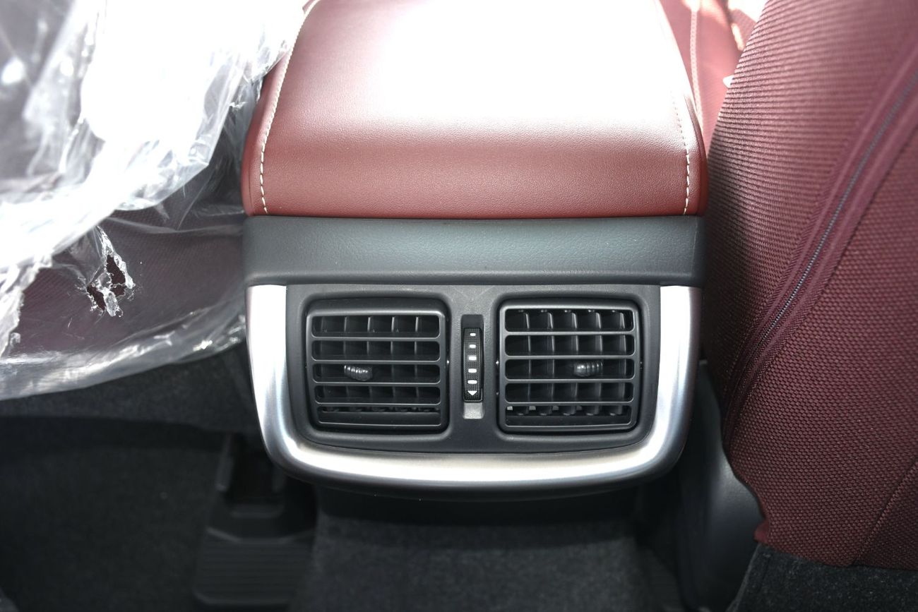 Toyota Hilux 2.7L Manual With Front 2 seats cooling ! Air compressor GCC Full Option ( Ready Stock)