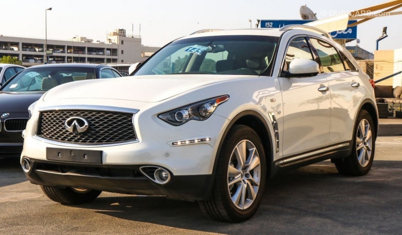 إنفينيتي QX70 3.7L GCC Gasoline Brand New