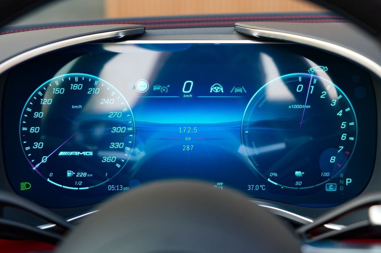 مرسيدس بنز SL 63 AMG S E PERFORMANCE