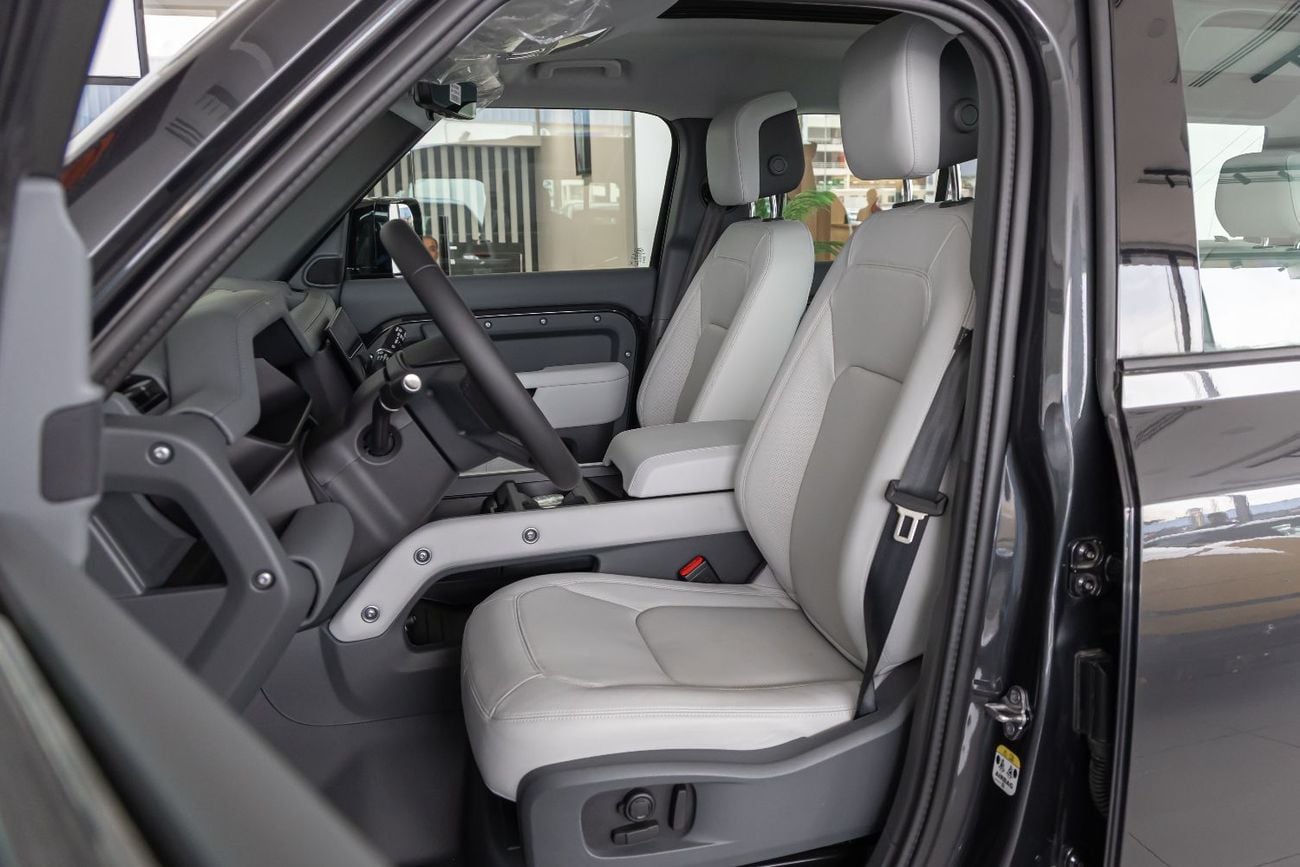 Land Rover Range Rover Land Rover Defender | 110 X-Dynamic HSE (P400) | GCC Specs | 2026 (Export)