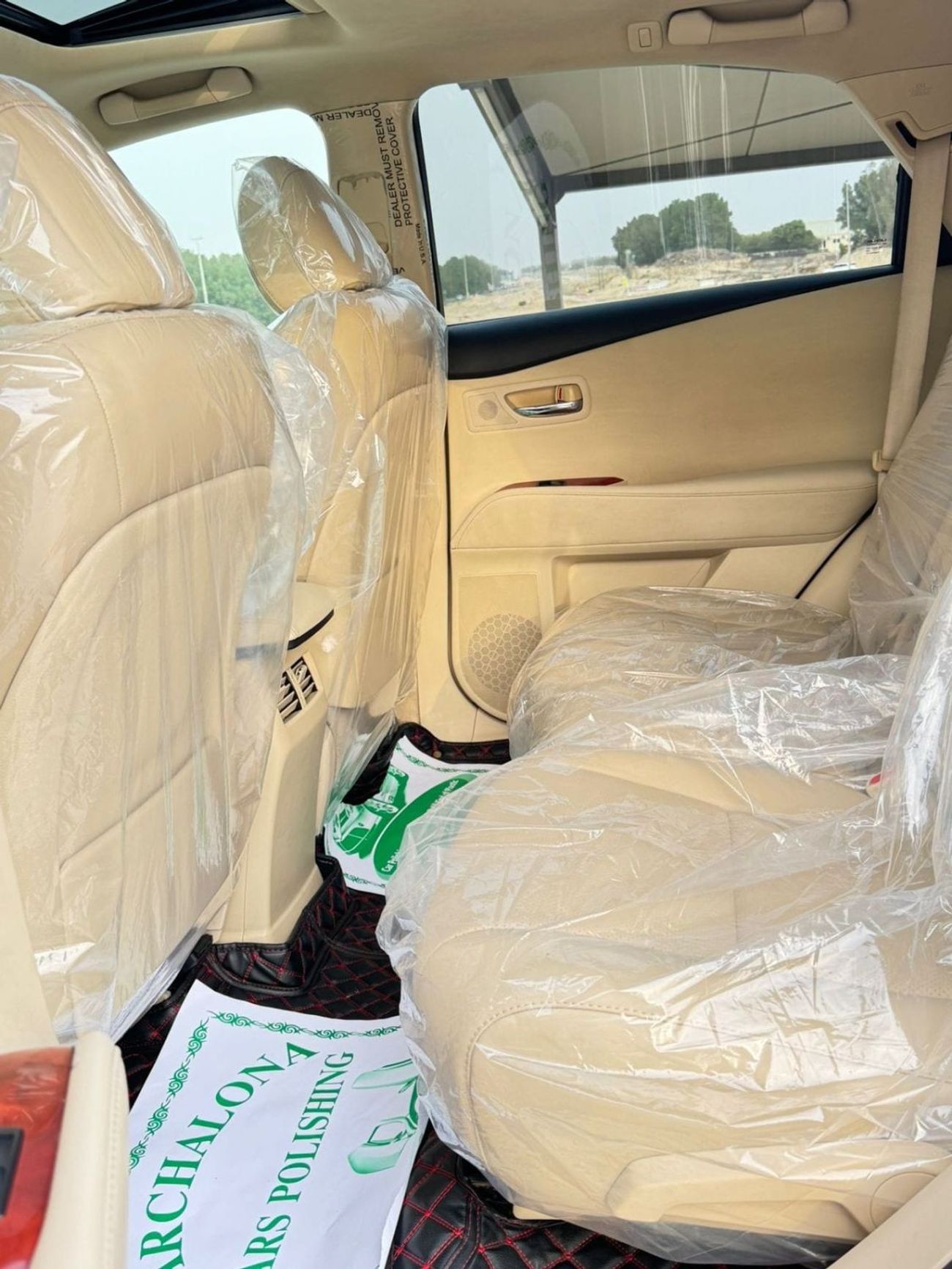 لكزس RX 350 بريمير بحالة ممتازة من الداخل و الخارج