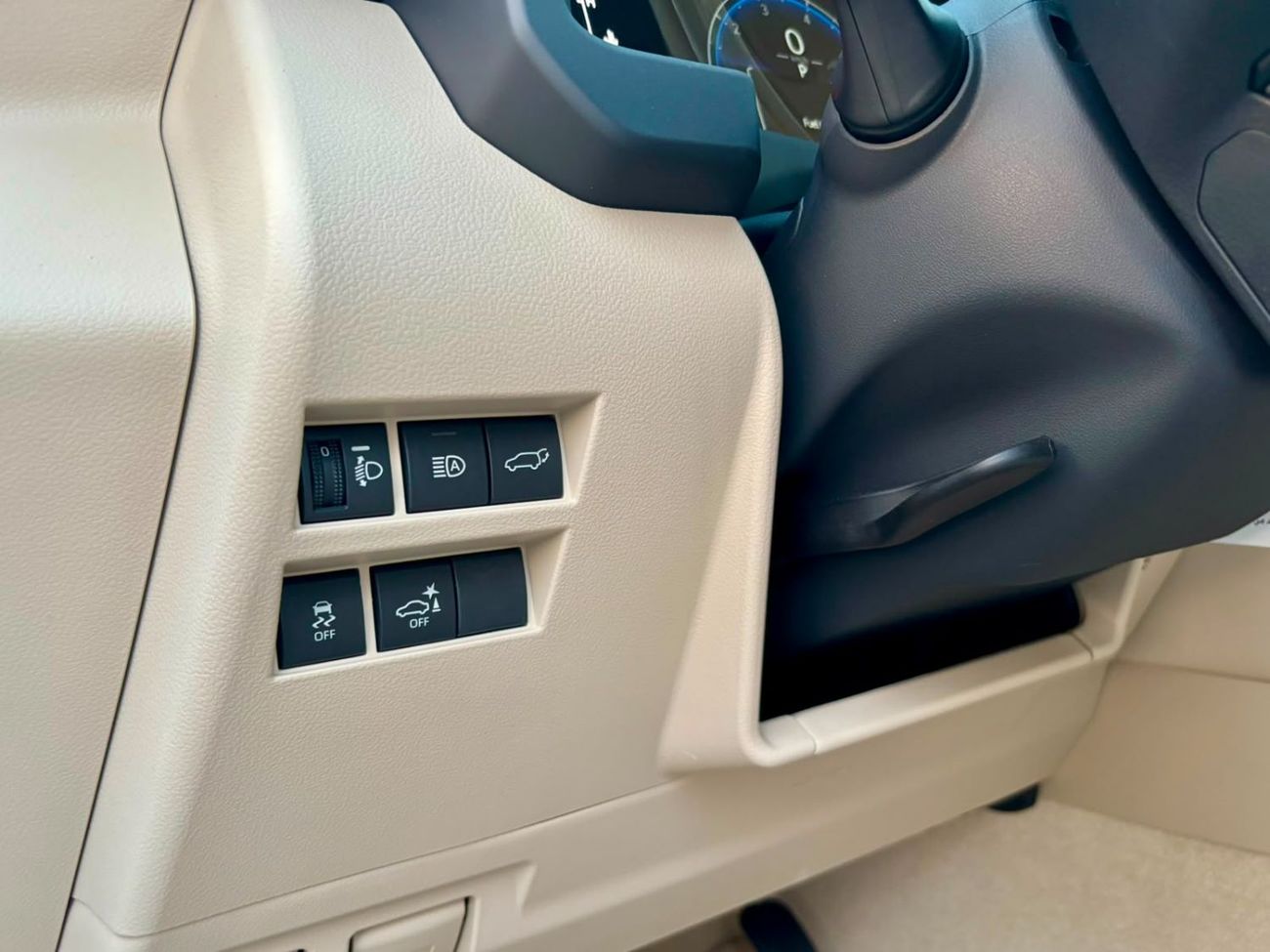 Toyota Land Cruiser GXR