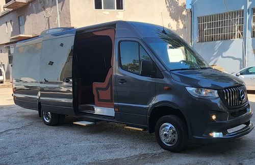 Mercedes-Benz Sprinter Mercedes benz Sprinter Bus  luxury interior designed