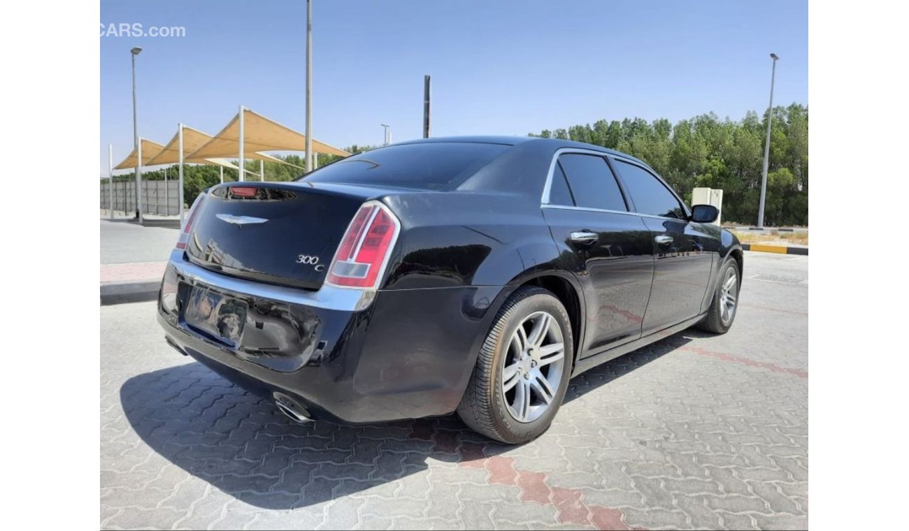 Chrysler 300C Chrysler C300 g cc 2014 full option no 1 accident free