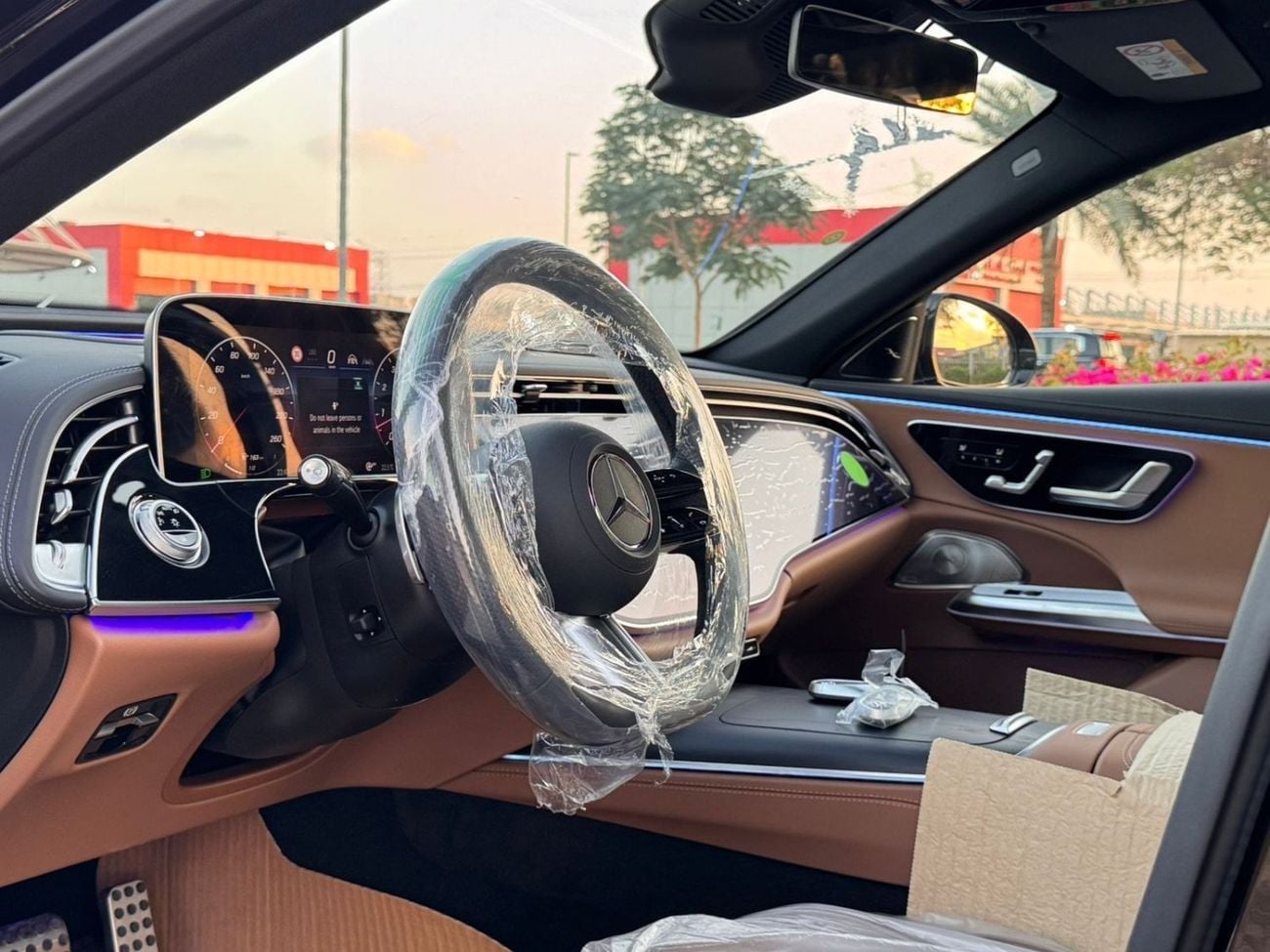 Mercedes-Benz E300 E 300 AMG LINE 2026