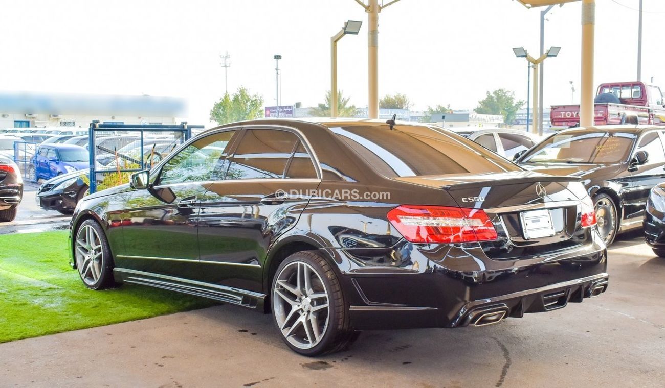 Mercedes-Benz E 350 AMG Bodykit E550 Badge