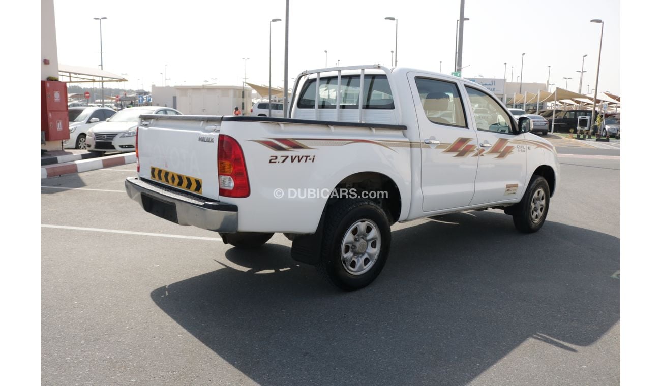 Toyota Hilux DUAL CABIN 4X4 AUTOMATIC PICKUP WITH GCC SPEC