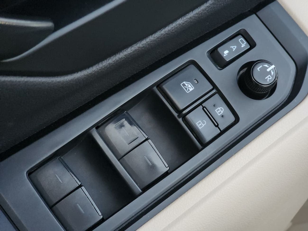Toyota Land Cruiser EXR