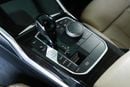 BMW 330i Luxury Line 2.0L Luxury line - Under BMW service contract