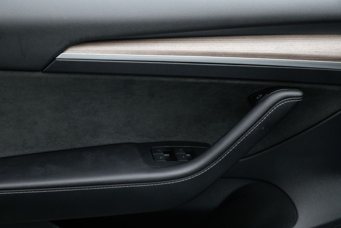 تسلا موديل 3 Model 3 | 1,459 P.M | 0% Downpayment | Tesla Warranty | Pristine Condition!