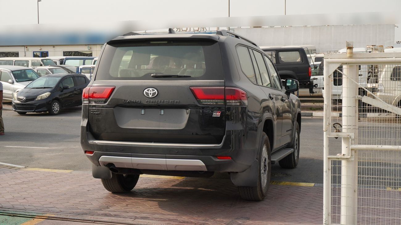 Toyota Land Cruiser GR SPORT 3.5L V6