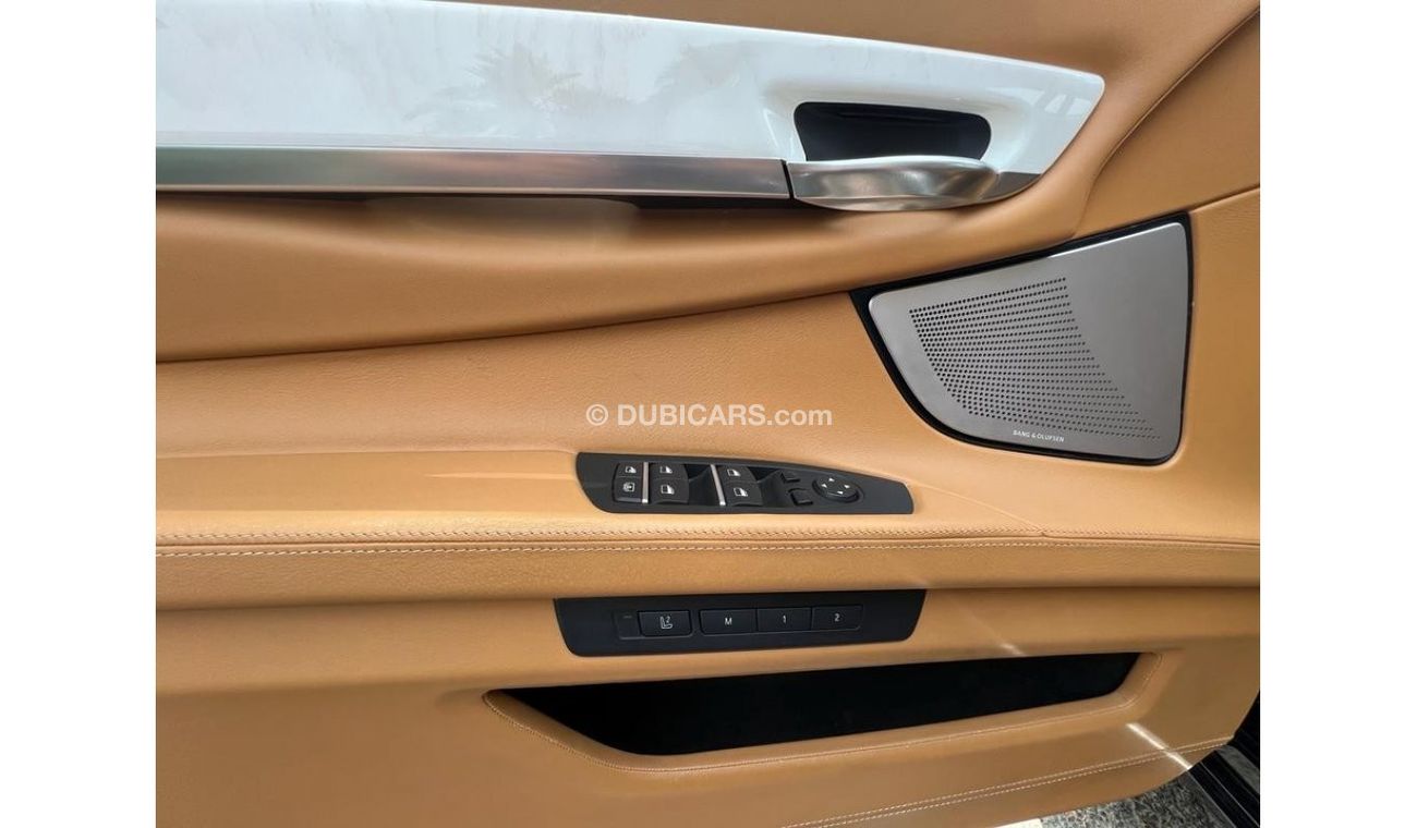 BMW 750Li UAE Edition BMW 750LI 2014 GCC INDIVIDUAL TOP RANGE SERVICE HISTORY IN PERFECT CONDITION