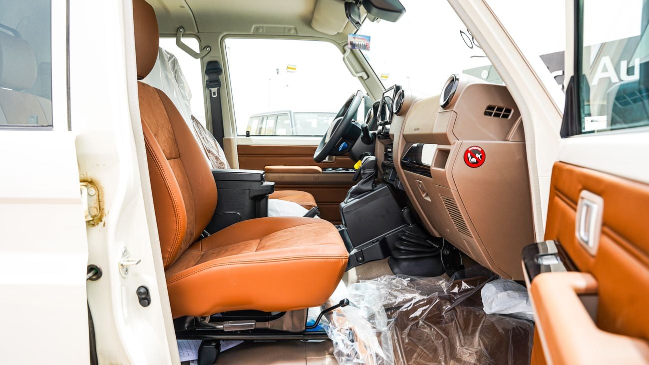 Toyota Land Cruiser Pick Up