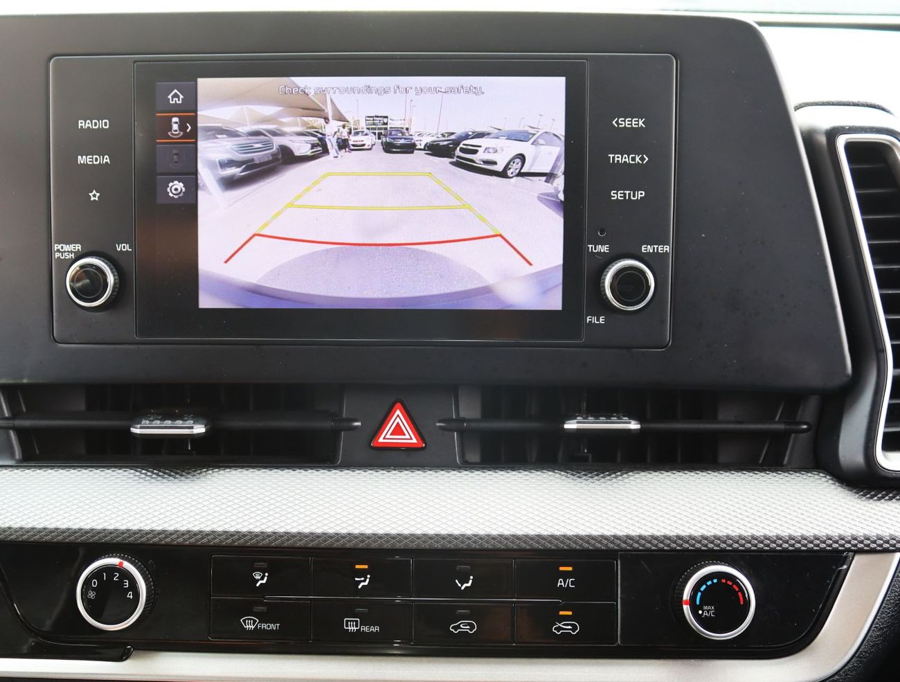 Kia Sportage EX 1.6L Kia Sportage 2023 GCC in excellent condition, 60,000 km, 1600 cc engine, price 69000 dirhams