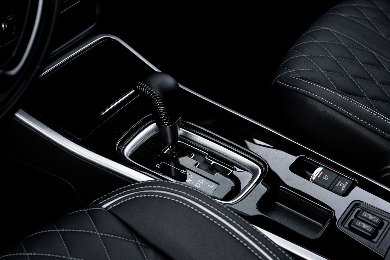 Mitsubishi Outlander SPORT PLUS! | 1,332 P.M  | 0% Downpayment | Excellent Condition!