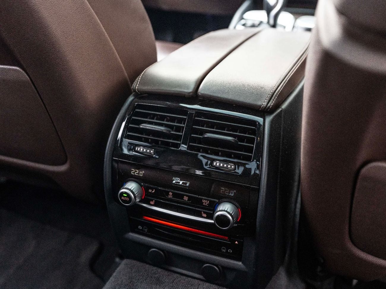 بي أم دبليو 530i M Sport 2.0L