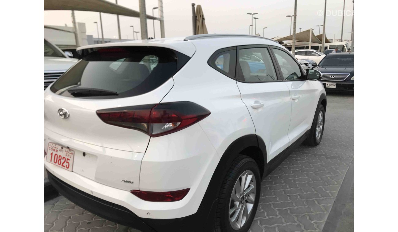 Hyundai Tucson بيع او مبادله