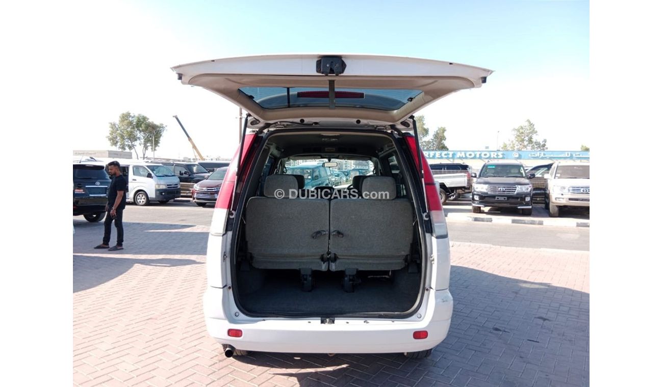 Toyota Noah TOYOTA NOAH RIGHT HAND DRIVE (PM1350)