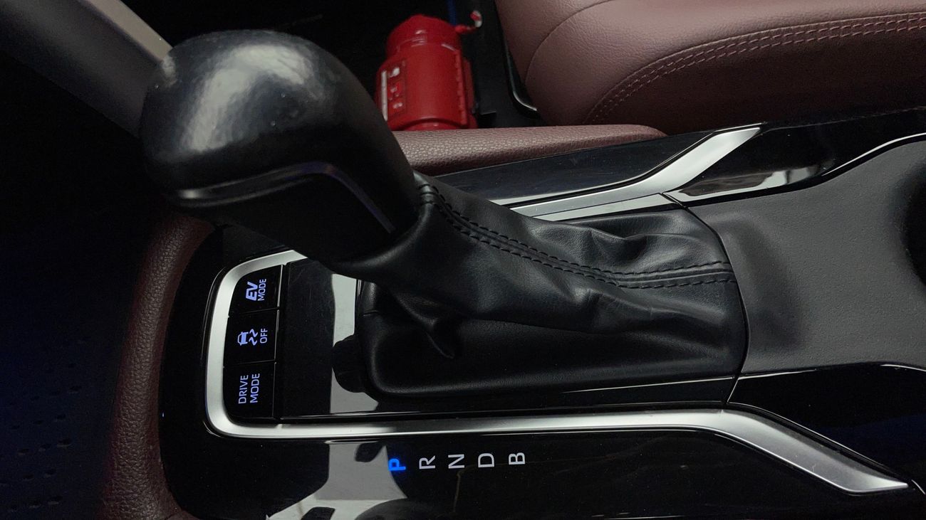 Toyota Corolla Cross GLI 1.8 | Zero Down Payment | Home Test Drive